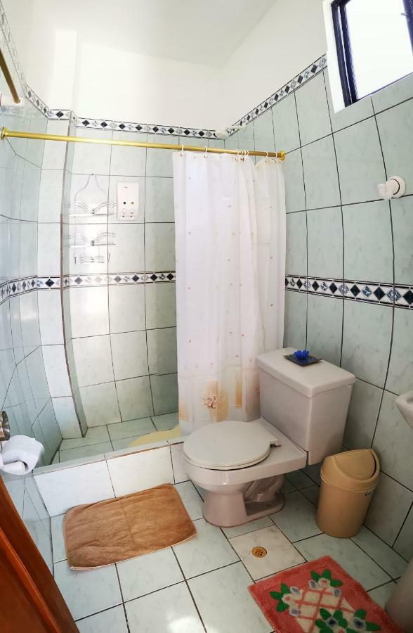 Hostal La Isla Del Descanso Puerto Villamil Buitenkant foto